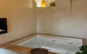Camilla Luxury Suite