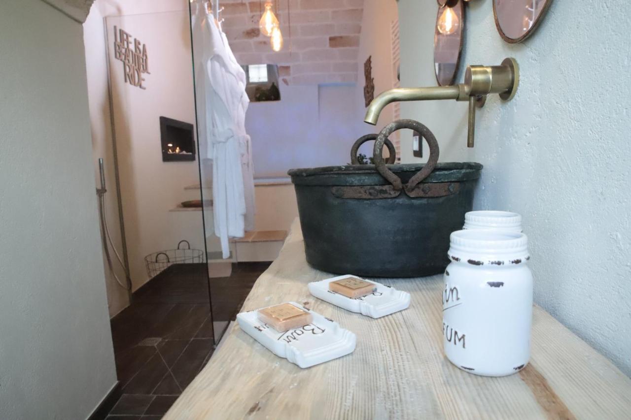 Camilla Luxury Suite Ostuni Esterno foto